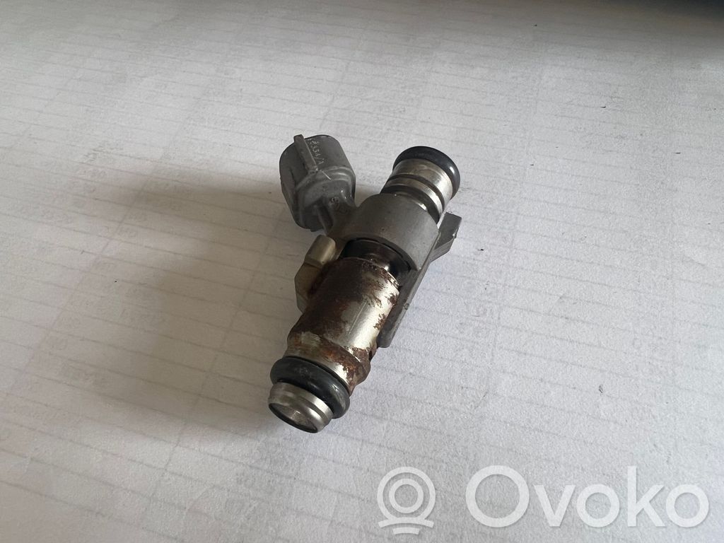Sprausla (-i)   0334