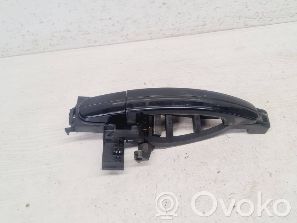 Ford Focus C-MAX Manecilla externa puerta trasera 