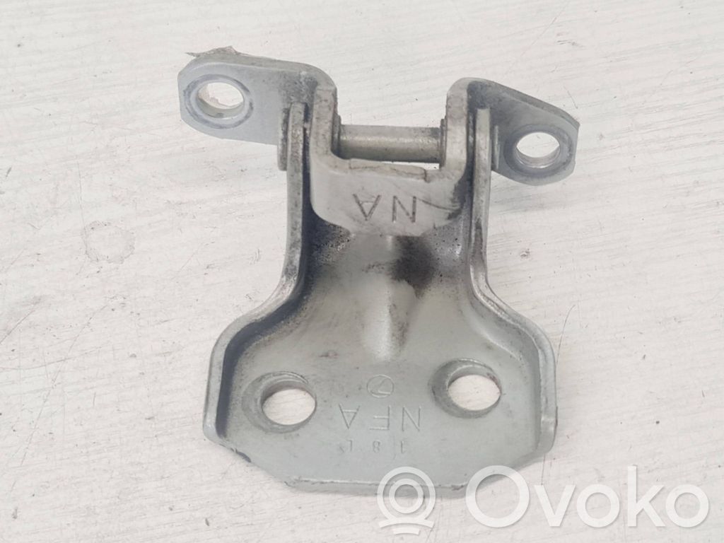 Subaru Impreza II Front door upper hinge 