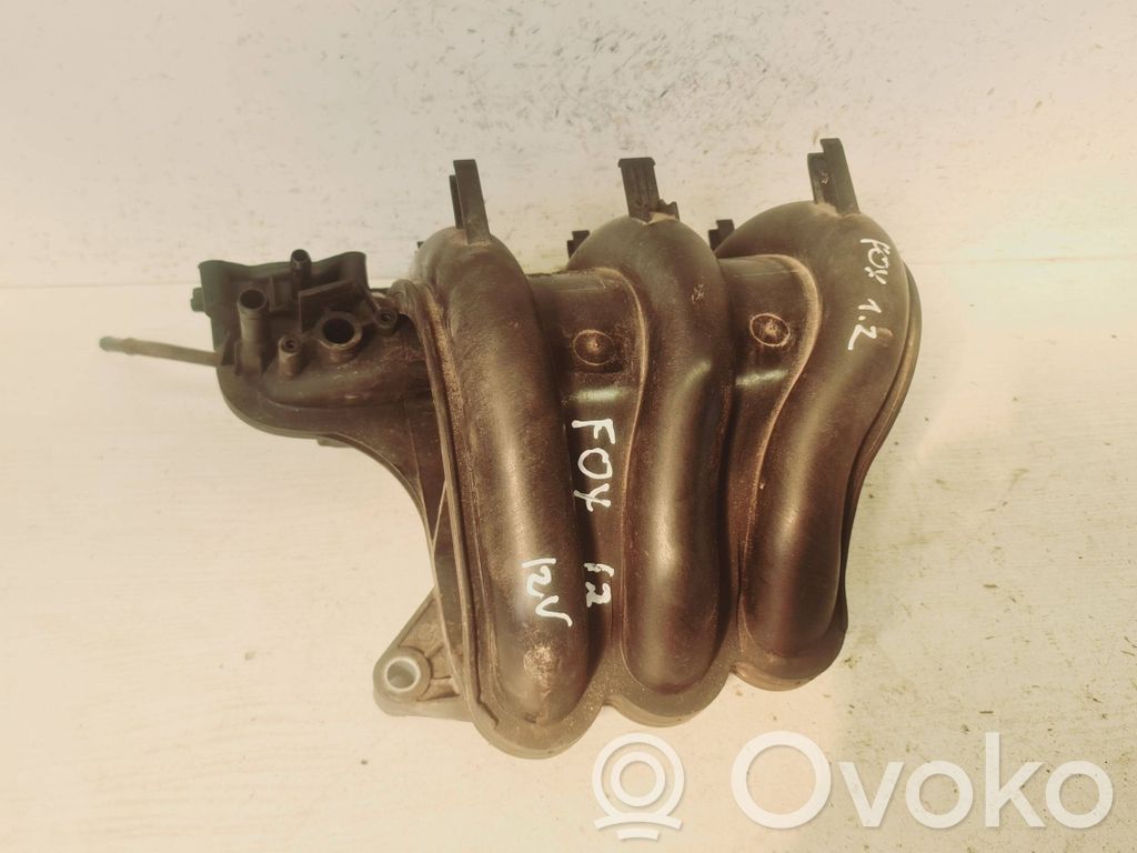 Volkswagen Fox Colector de admisión 