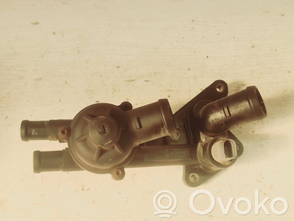 Volkswagen Fox Termostaatin kotelo 