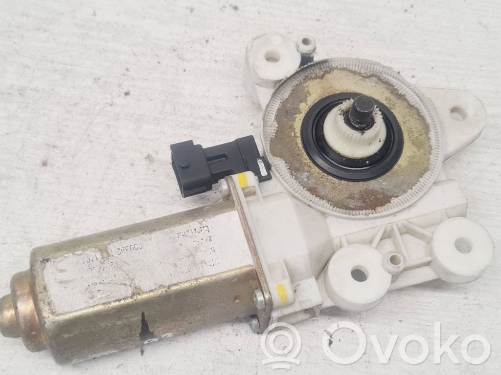 Silnik regulatora szyby drzwi przednich   1275568,1824101721