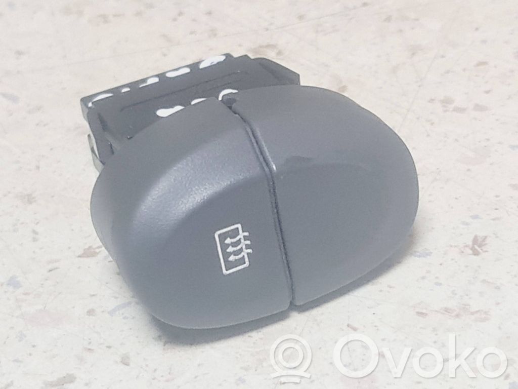 Renault Scenic I Windscreen/window heater switch 