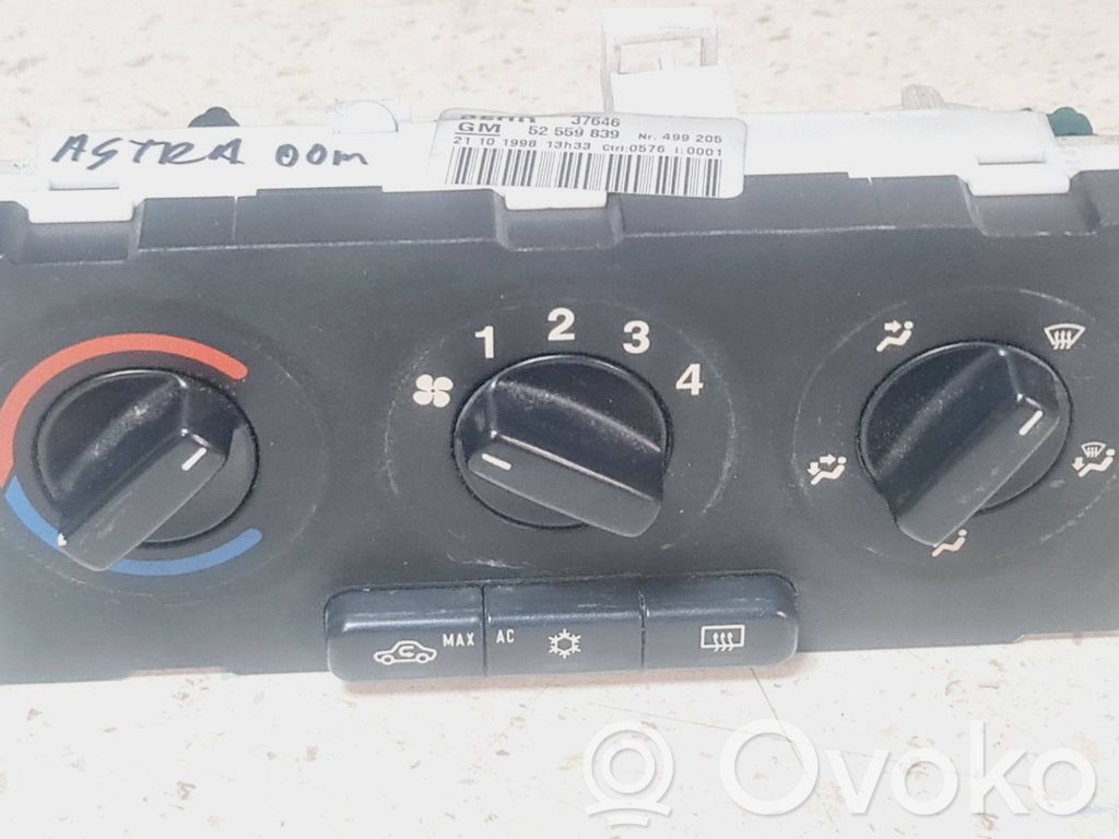 Opel Astra G Climate control unit 