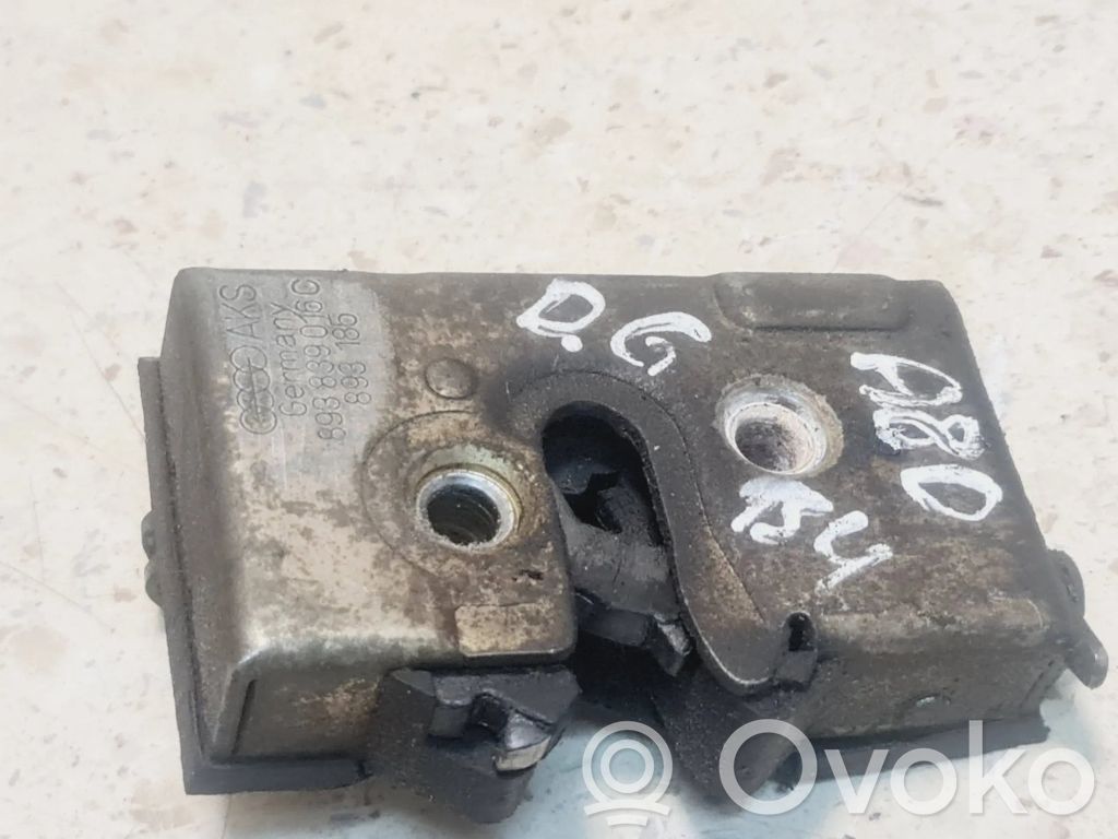 Audi 80 90 S2 B4 Zamek drzwi tylnych 