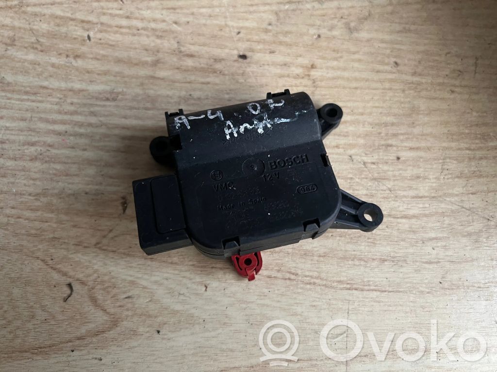 Audi A4 S4 B7 8E 8H Silniczek nagrzewnicy 