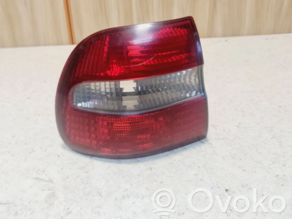 Volvo S40, V40 Lampa tylna 