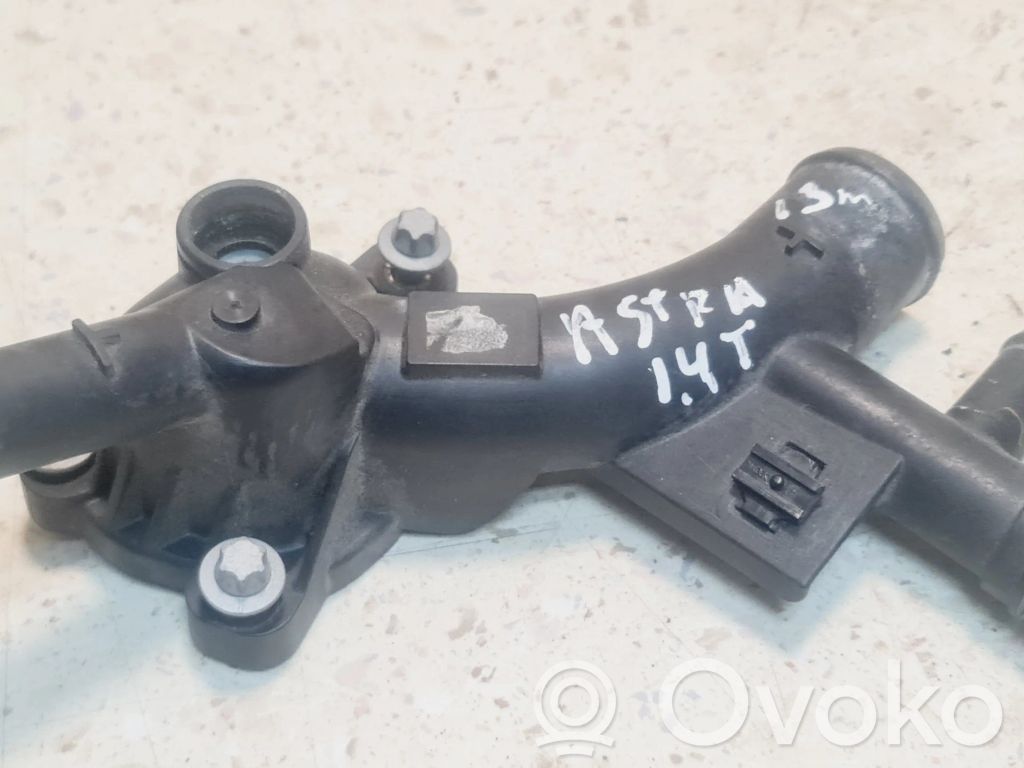 Opel Astra J Engine coolant pipe/hose 