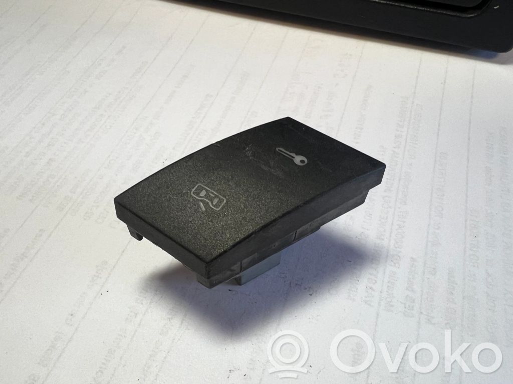 Seat Ibiza III (6L) Central locking switch button 