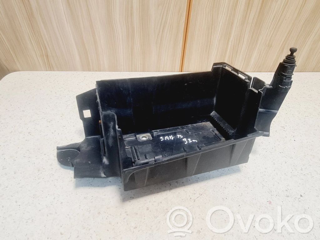Saab 9-3 Ver2 Akkulaatikon alusta 