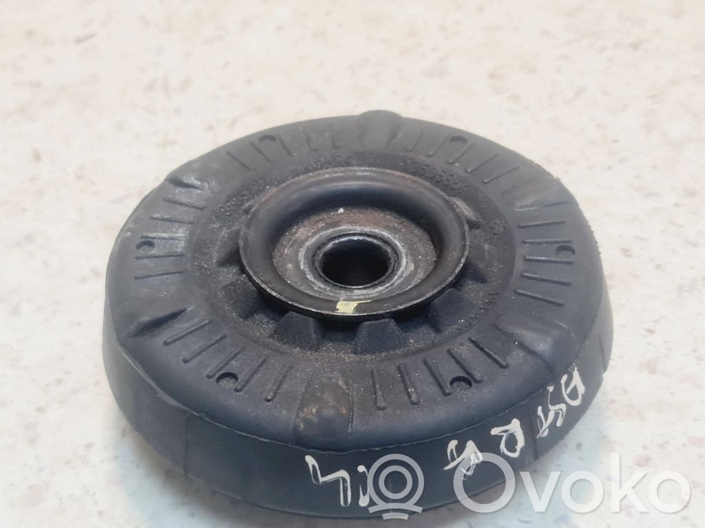 Opel Astra J Górne mocowanie amortyzatora przedniego 