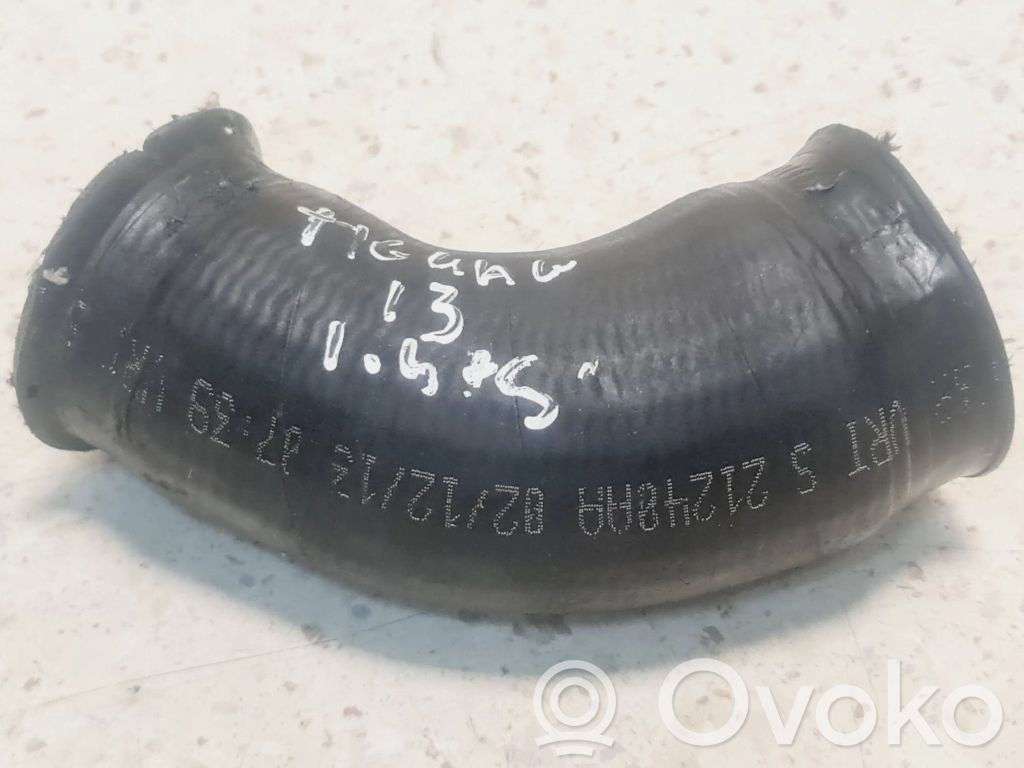 Volkswagen Tiguan Intercooler hose/pipe 