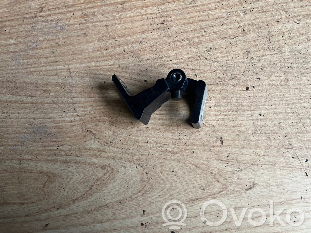 Volkswagen Golf VII Oberes Scharnier Tür vorne 