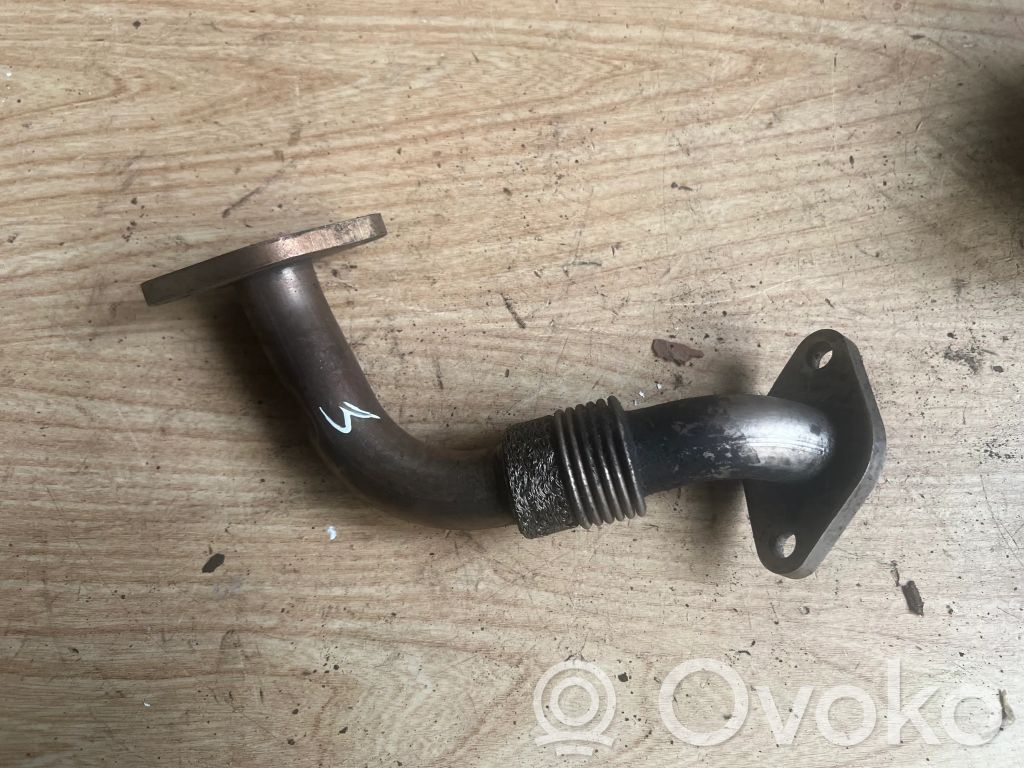 Audi A4 S4 B6 8E 8H Caurulīte (-es) / šļūtene (-es) 