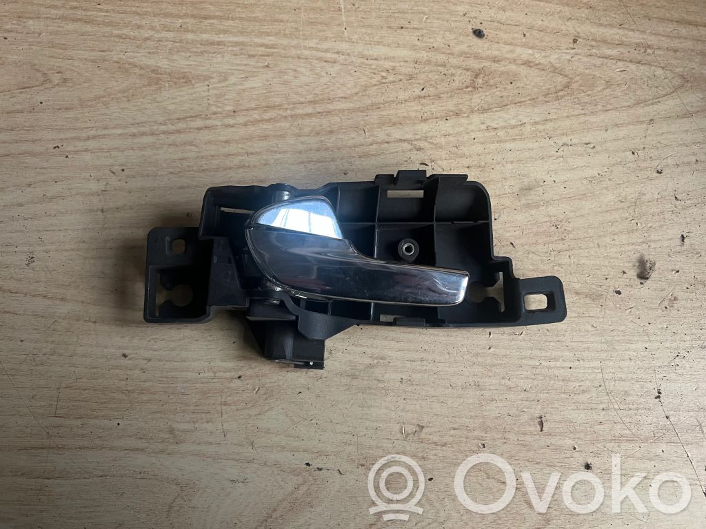 Ford Mondeo MK IV Manecilla interna puerta trasera 