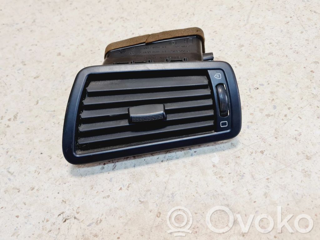 Citroen C8 Moldura protectora de la rejilla de ventilación lateral del panel 