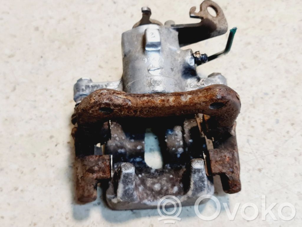 Renault Scenic I Tylny zacisk hamulcowy 
