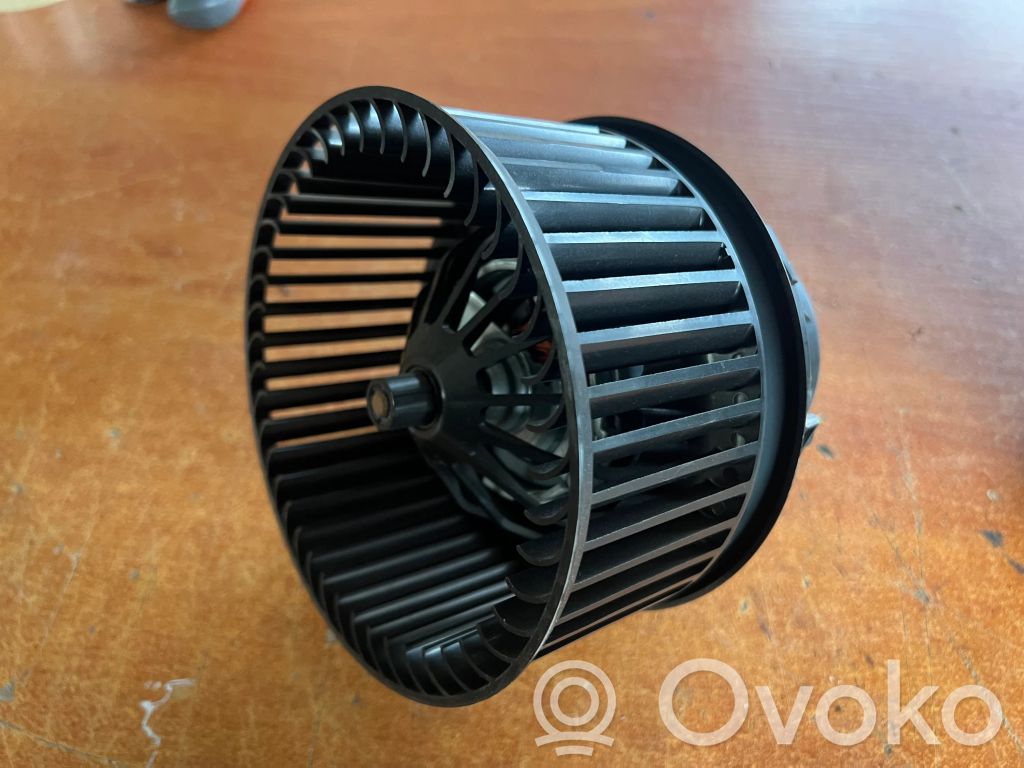 Ford Focus Mazā radiatora ventilators 
