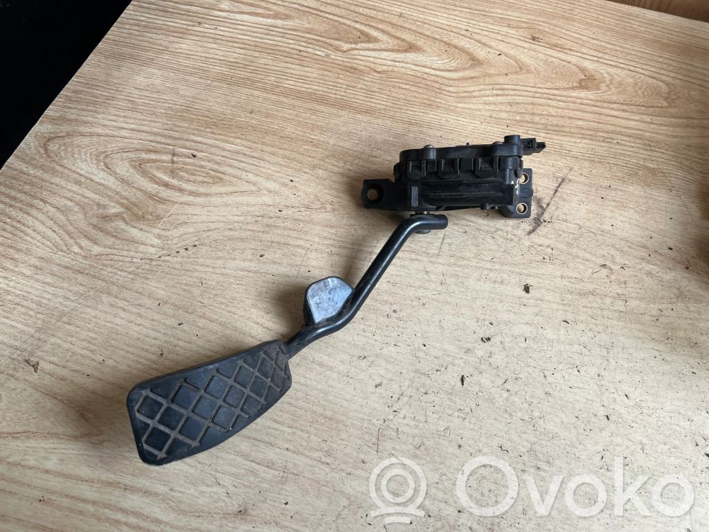 Volkswagen PASSAT B5 Gaspedal 