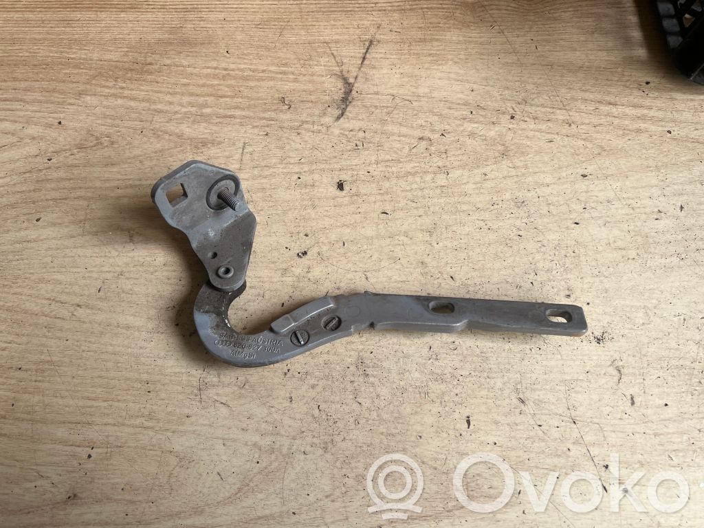Audi A2 Tailgate/trunk/boot hinge 