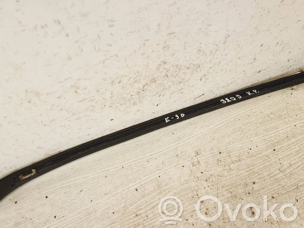 BMW 3 E90 E91 Windshield trim 