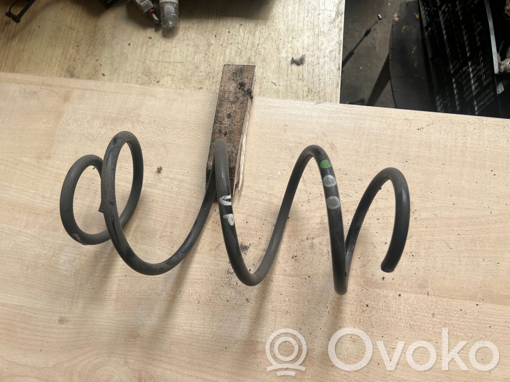 Volkswagen Up Sprężyna przednia 