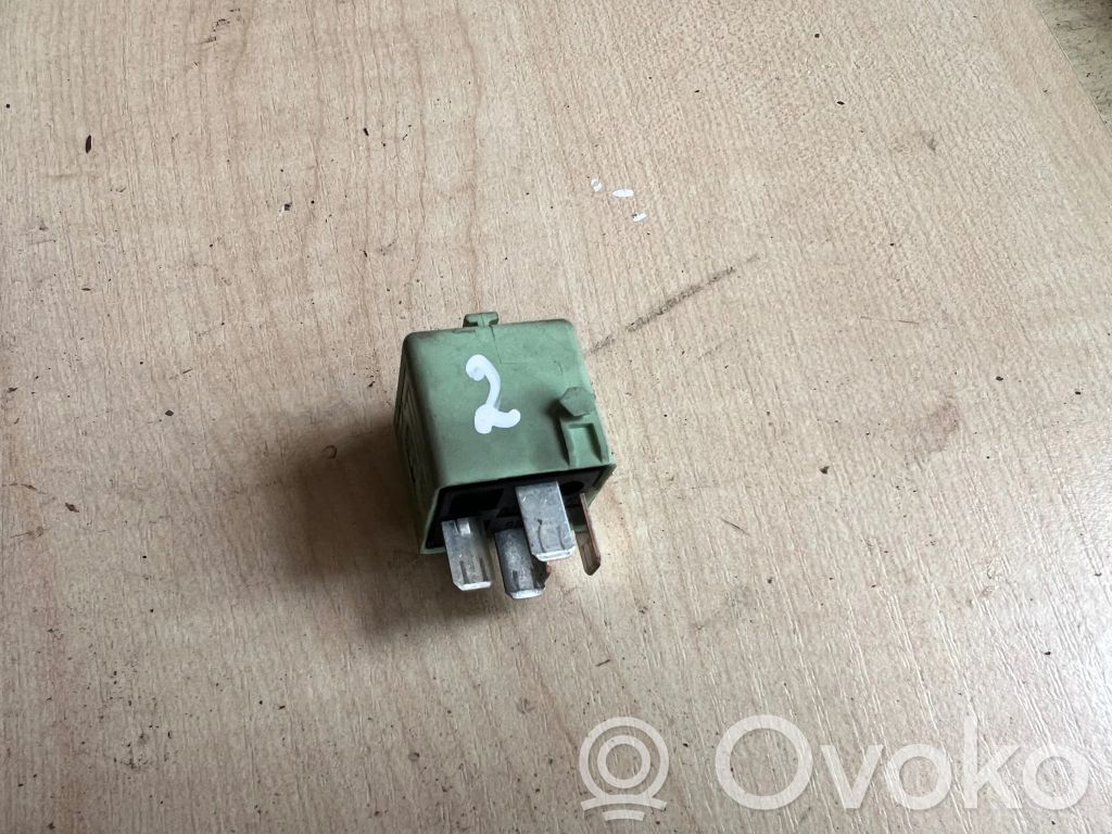 BMW 3 E46 Otros relés 