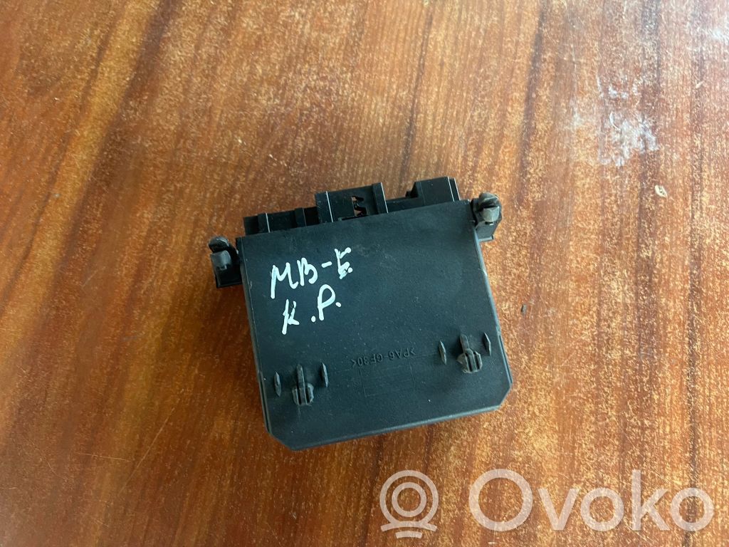 Mercedes-Benz E W210 Door control unit/module 