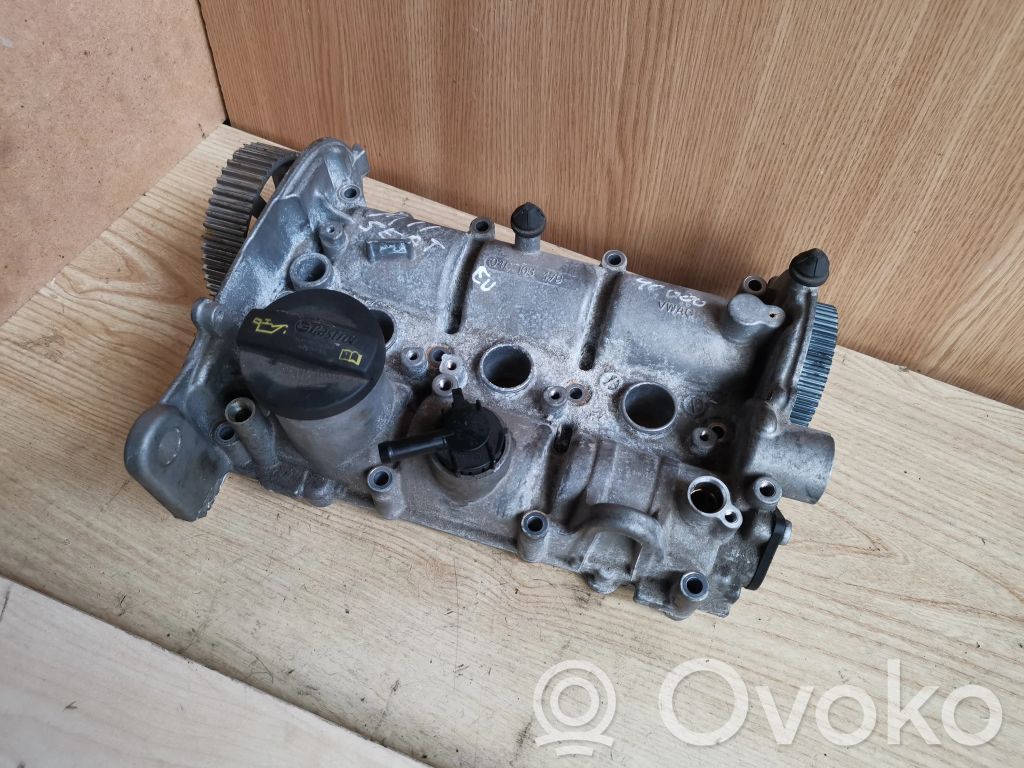 Pokrywa zaworów   04C103479