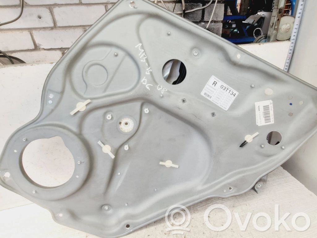 Mercedes-Benz B W245 Mechanizm podnoszenia szyby tylnej bez silnika 