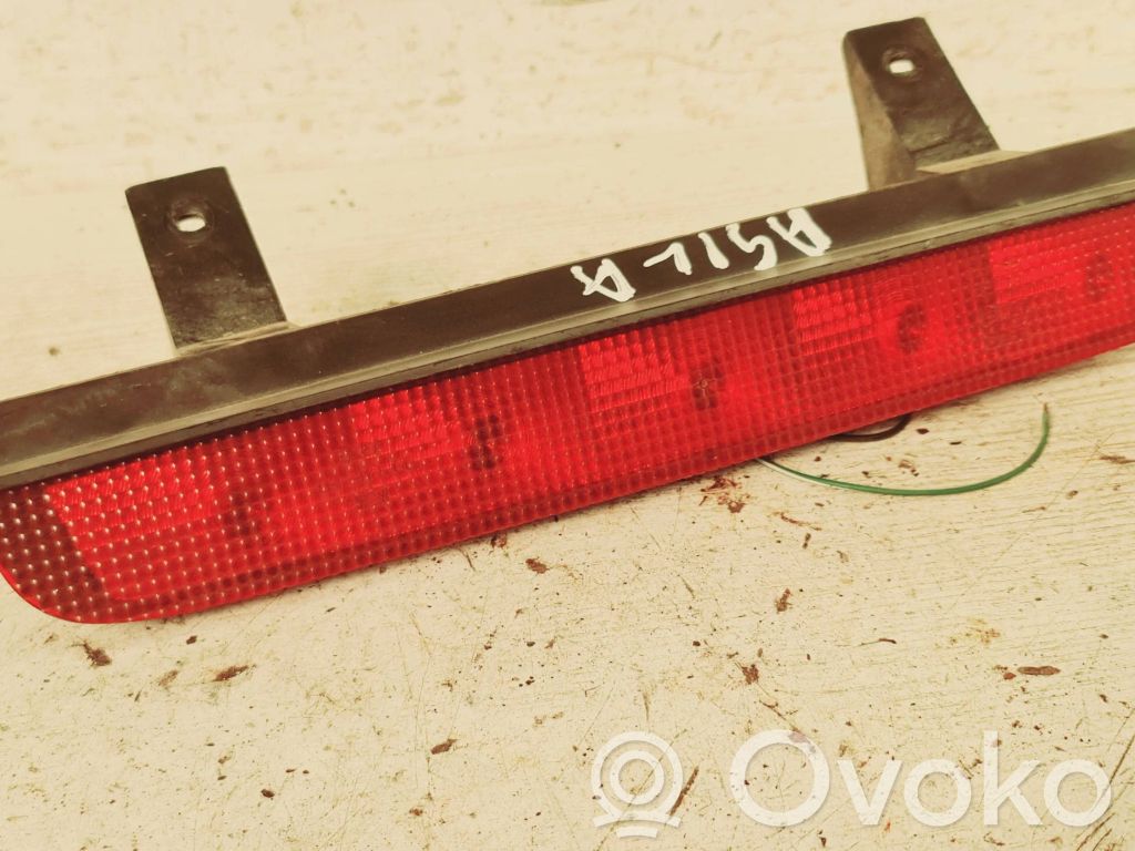 Opel Agila A Third/center stoplight 