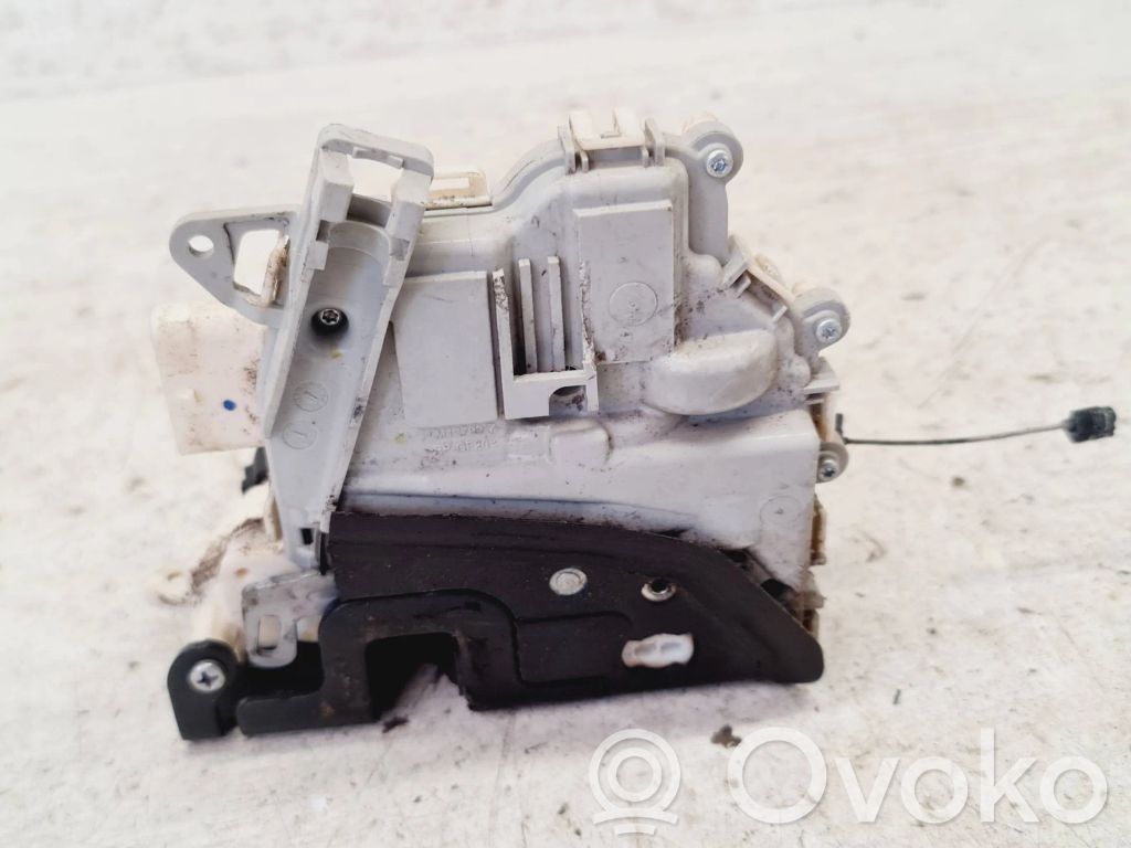 Seat Leon (1P) Front door lock 