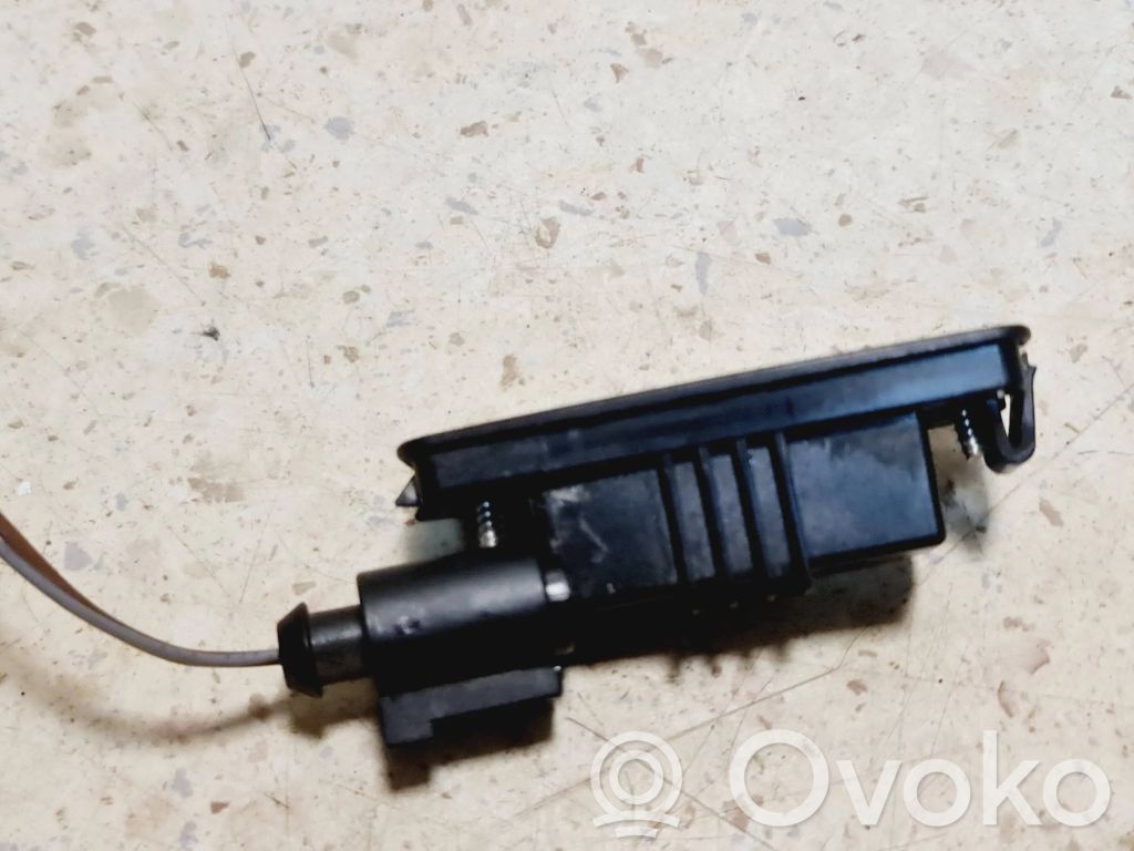 Seat Leon (1P) Lampa oświetlenia tylnej tablicy rejestracyjnej 
