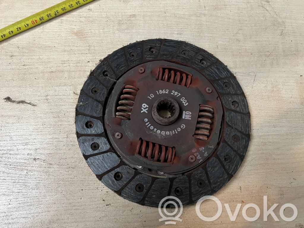 Opel Corsa B Sankabos diskas 