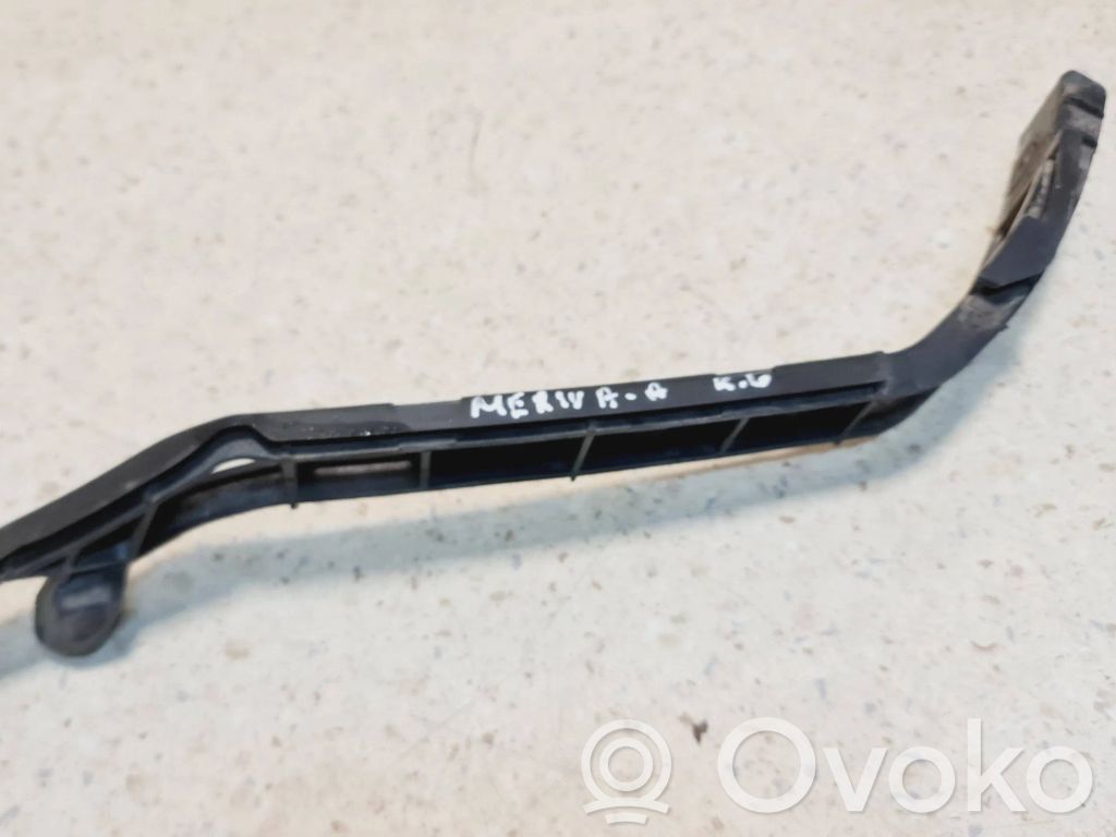 Opel Meriva A Soporte de montaje del parachoques trasero 