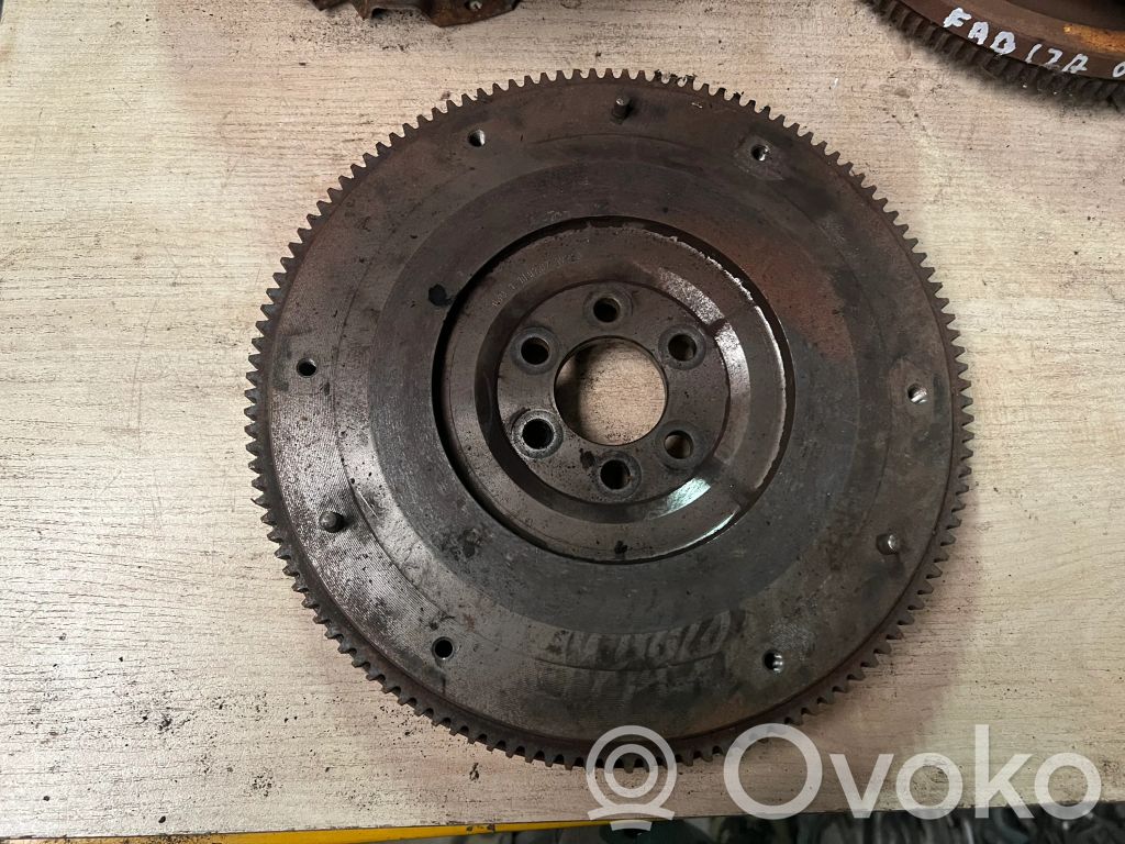 Volkswagen Fox Vauhtipyörä 