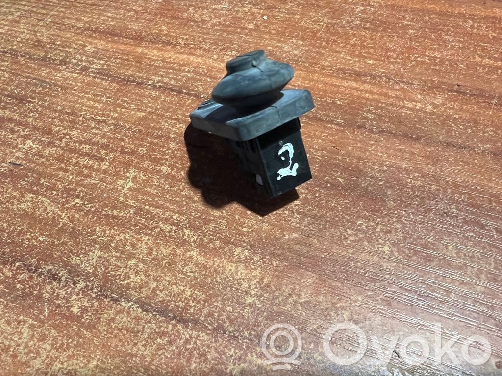 KIA Pro Cee'd I Front door sensor coupe 