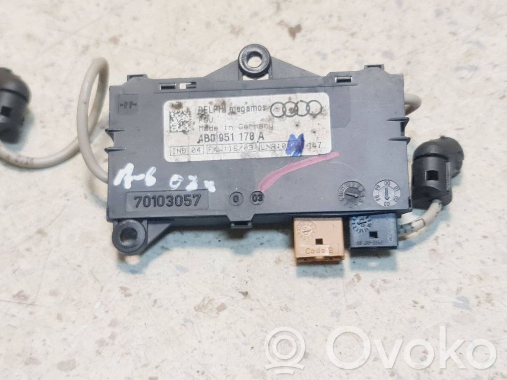 Audi A6 S6 C5 4B Alarm movement detector/sensor 