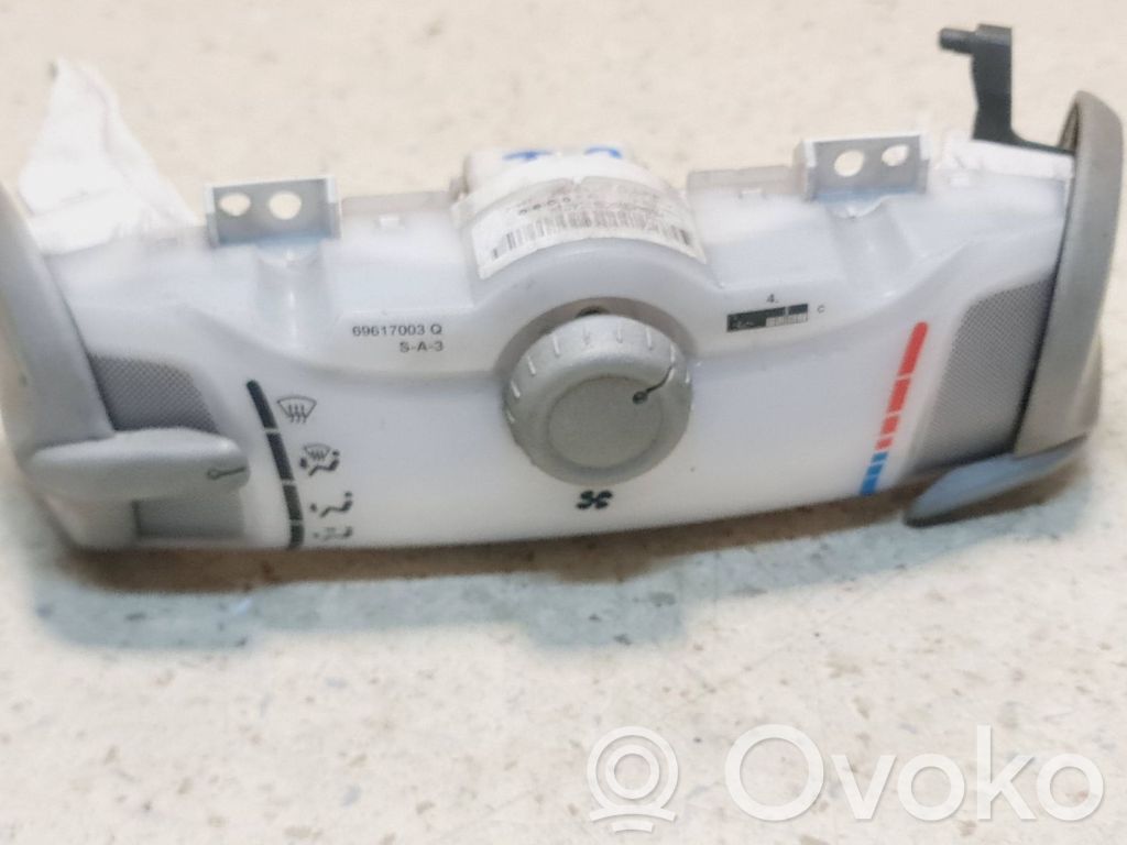 Citroen C1 Climate control unit 
