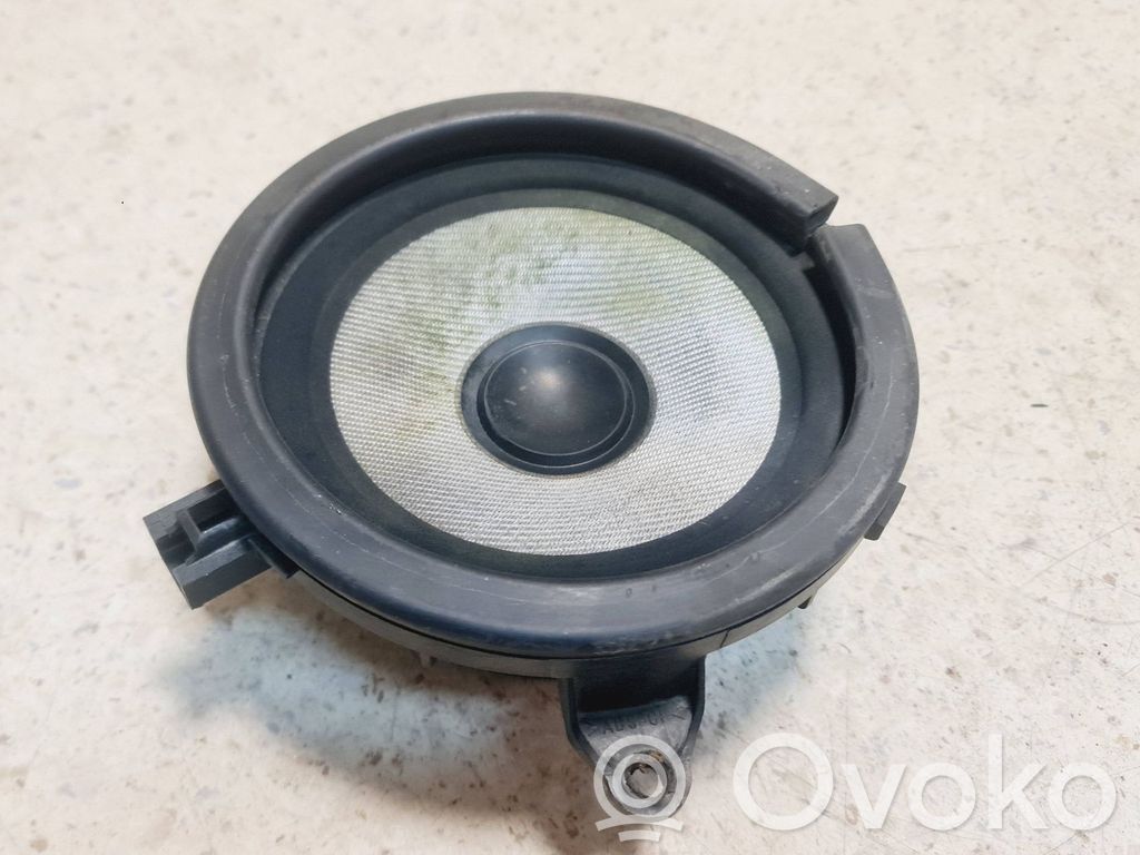 Volvo S60 Rear door speaker 