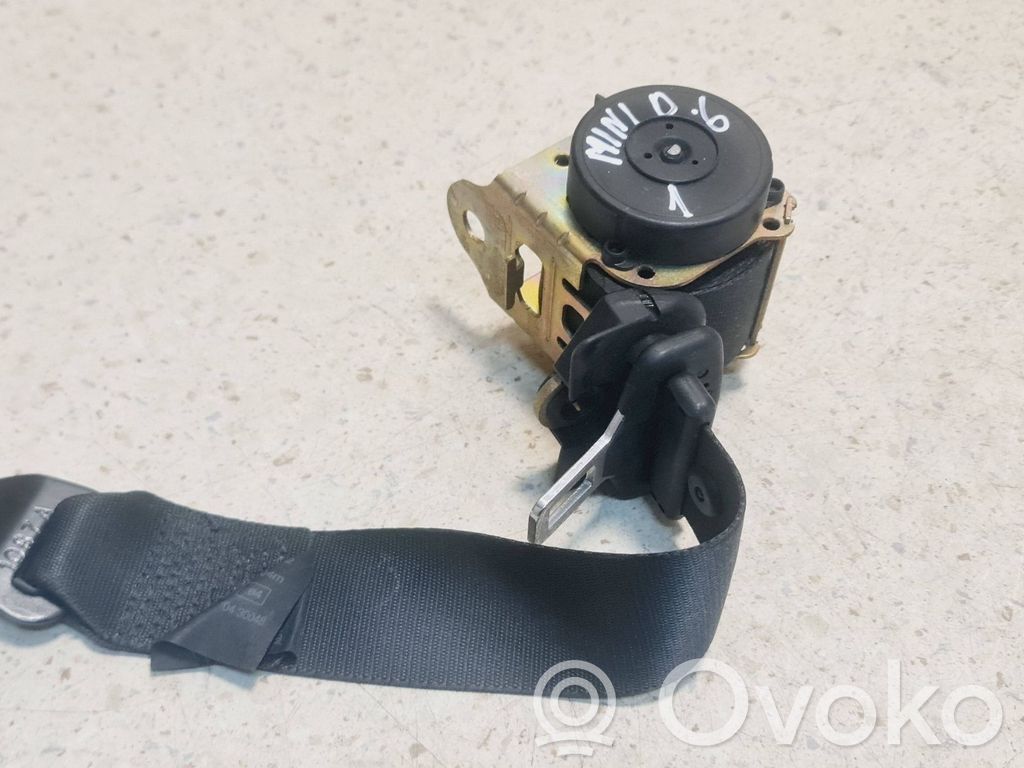 Mini One - Cooper R50 - 53 Rear seatbelt 