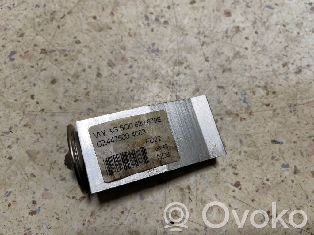 Zawór rozprężny klimatyzacji A/C   5Q0820679E