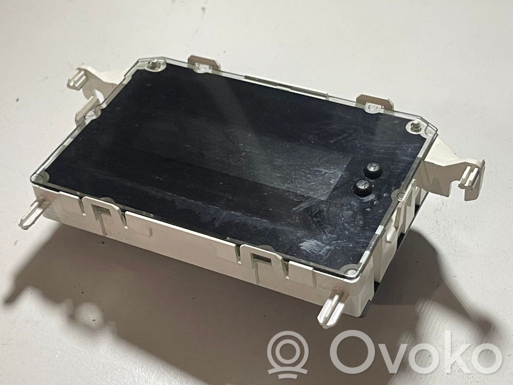 Ford Fiesta Screen/display/small screen 