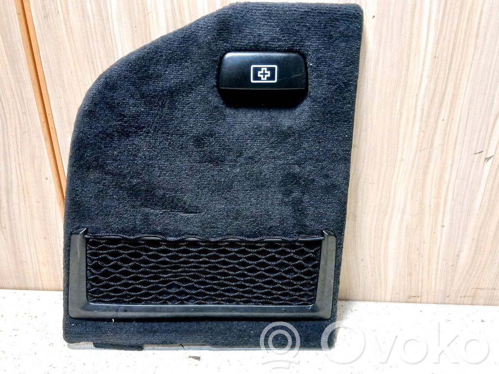 BMW 3 F30 F35 F31 Boczek / Tapicerka / bagażnika 
