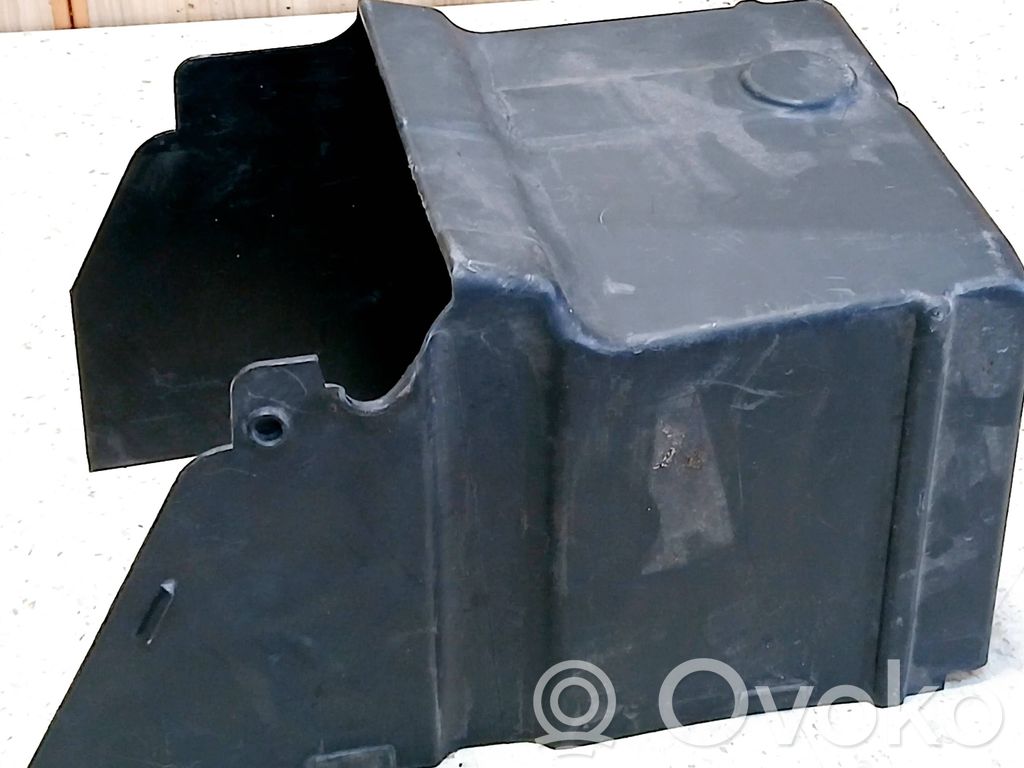 Ford S-MAX Akkulaatikon alusta 