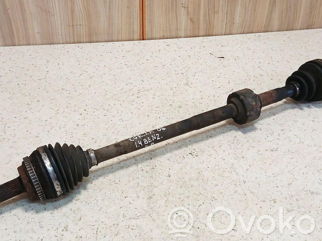 Toyota Corolla E120 E130 Priekinis pusašis 