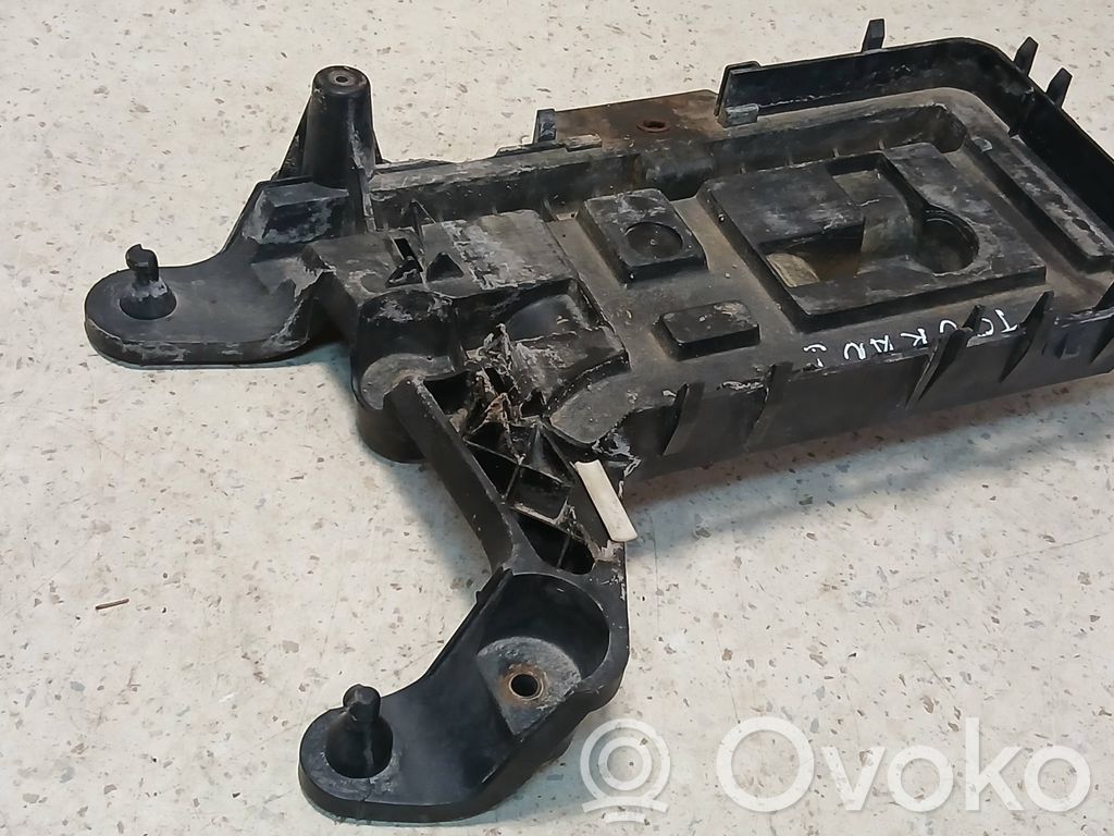 Volkswagen Touran I Akun alusta 