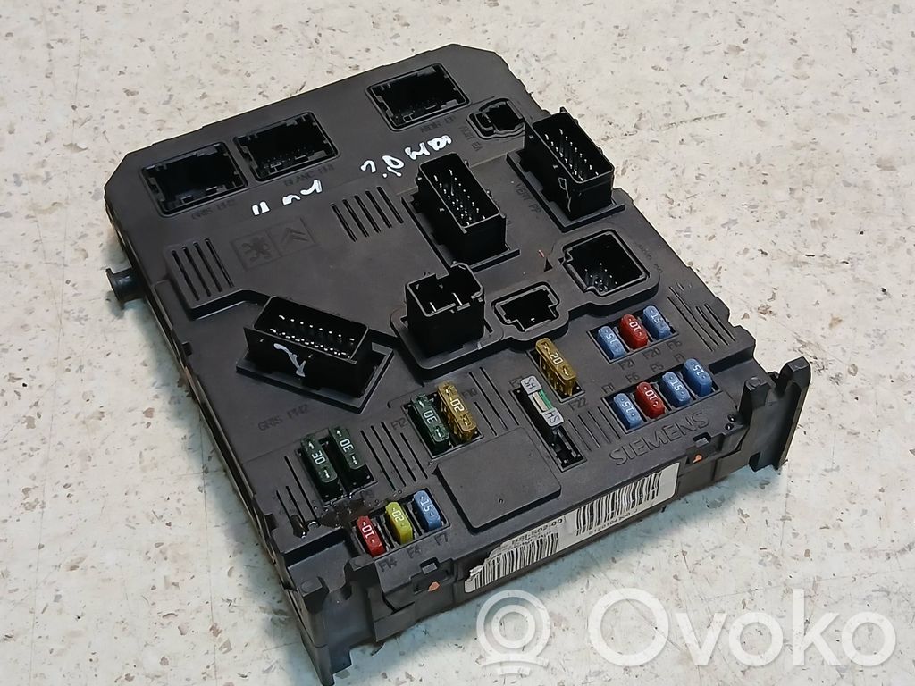 Peugeot 407 Módulo de confort/conveniencia 
