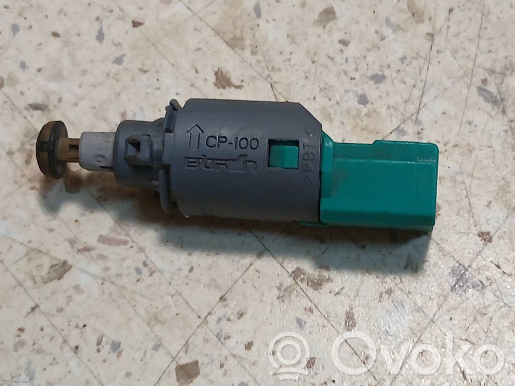 Renault Clio II Interruptor sensor del pedal de freno 
