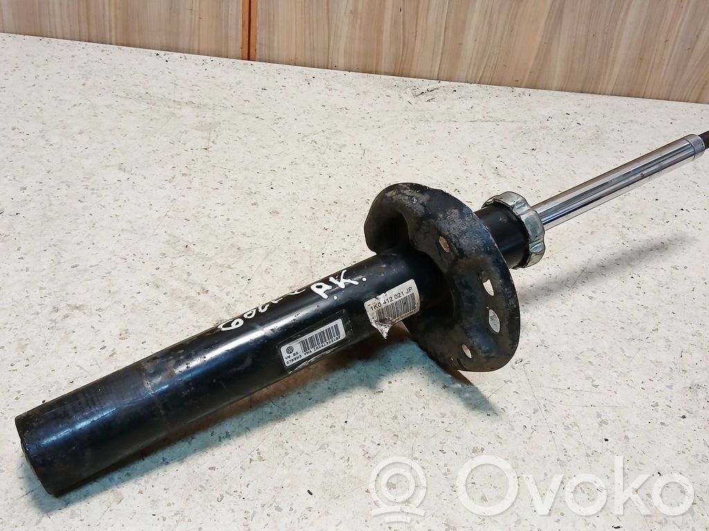 Volkswagen Golf V Amortyzator przedni 